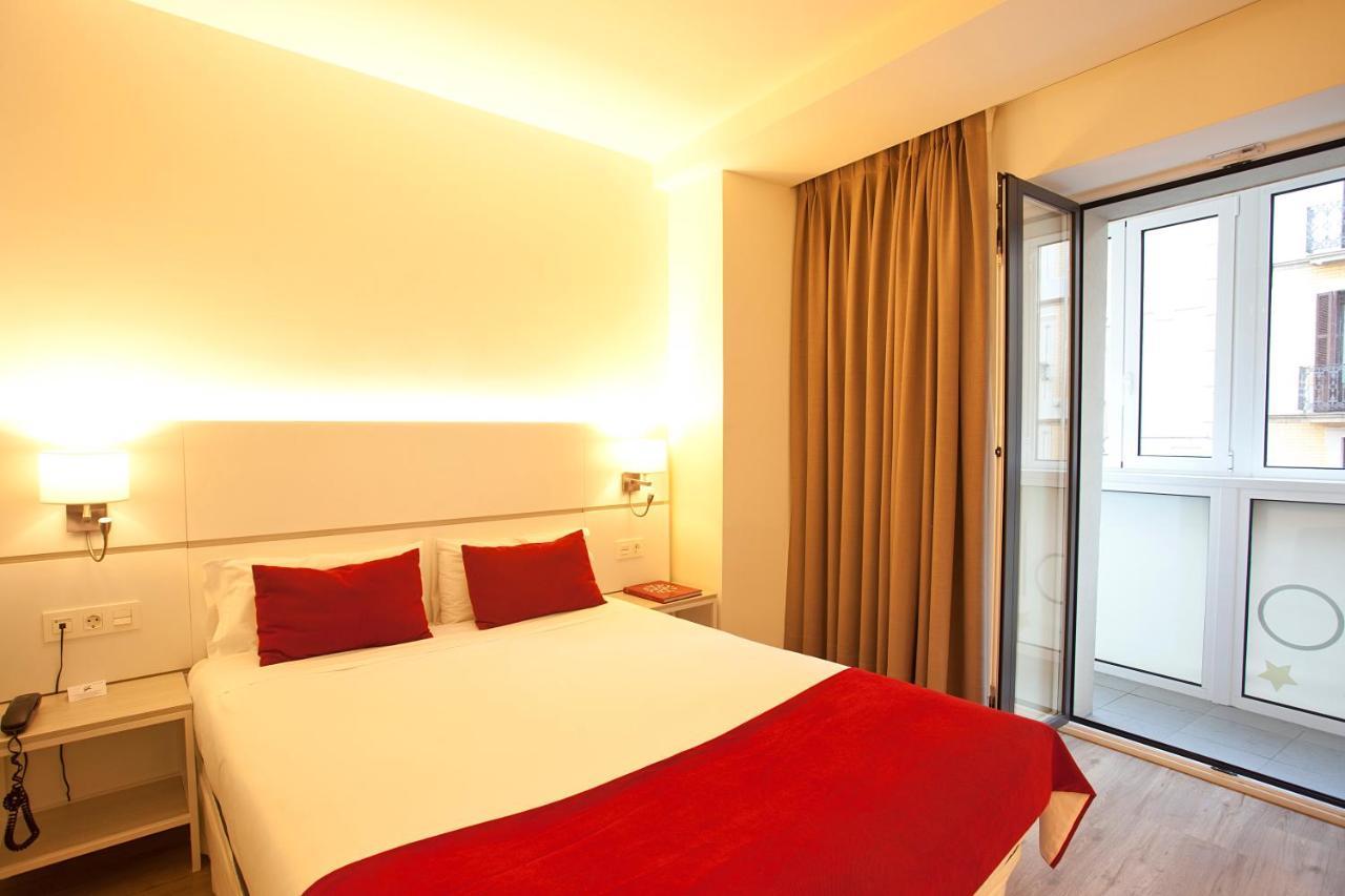 Hotel Pompaelo Plaza Del Ayuntamiento &